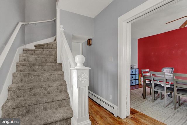 102 N QUEEN ST, Littlestown, PA 17340