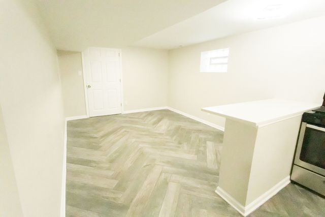 2252 W 71st Street, Chicago, IL 60636
