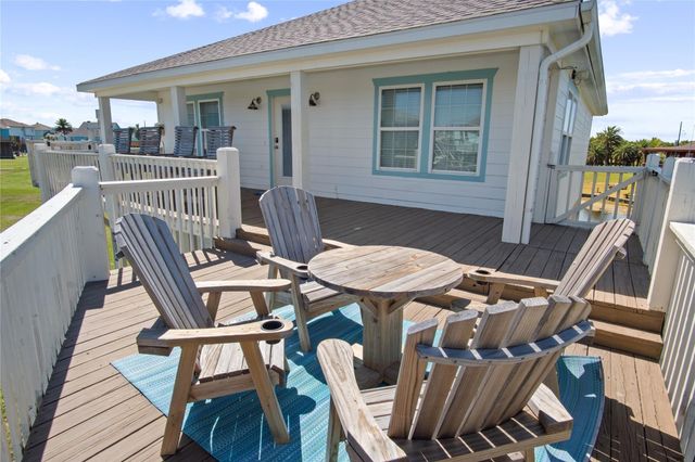 2371 Sandman, Crystal Beach, TX 77650