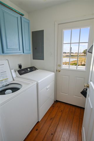 2371 Sandman, Crystal Beach, TX 77650