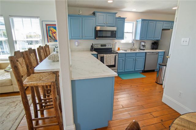 2371 Sandman, Crystal Beach, TX 77650