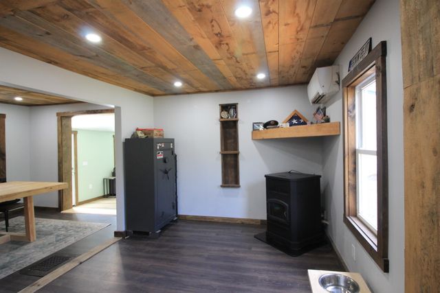 21 Mirror Lake Road, Thornton, NH 03285