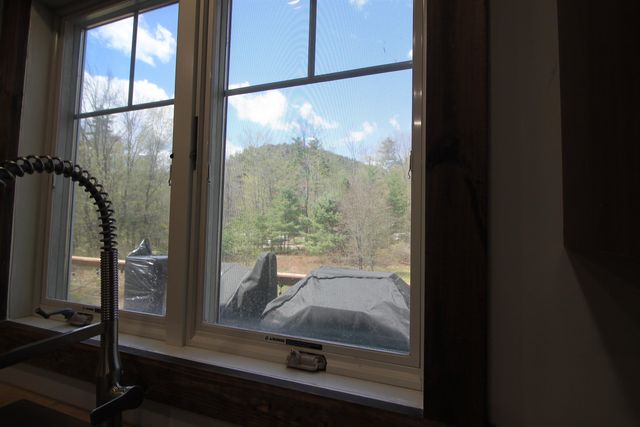 21 Mirror Lake Road, Thornton, NH 03285