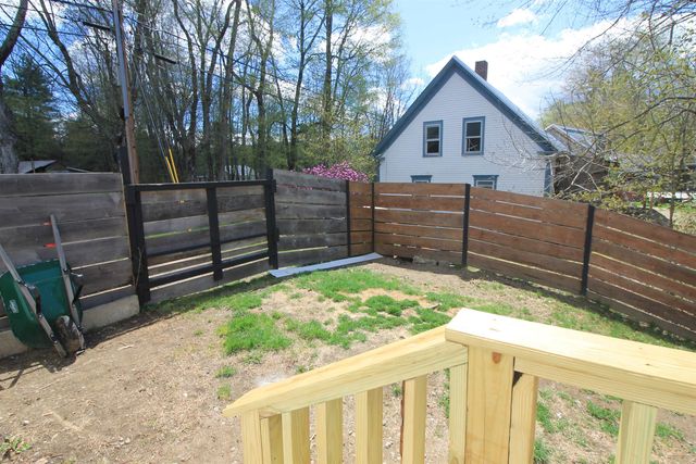21 Mirror Lake Road, Thornton, NH 03285