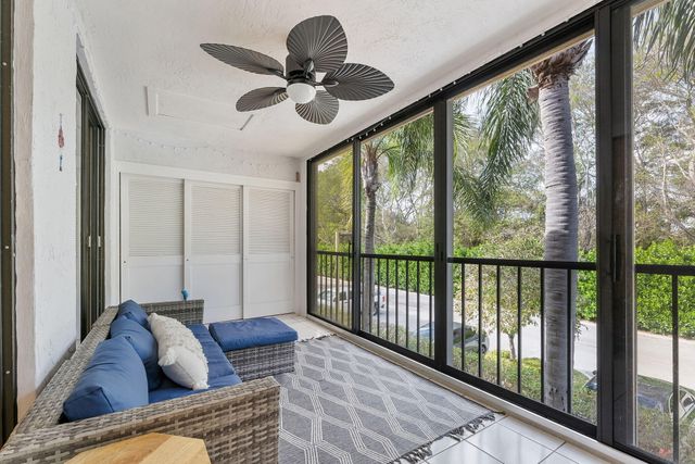 5139 Europa Drive O, Boynton Beach, FL 33437