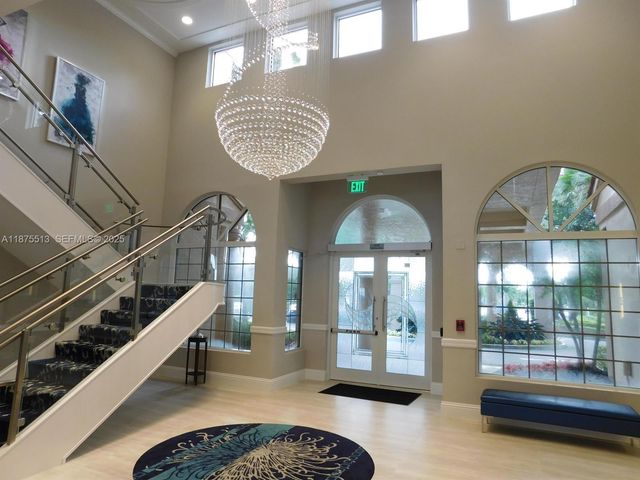 5139 Europa Drive O, Boynton Beach, FL 33437