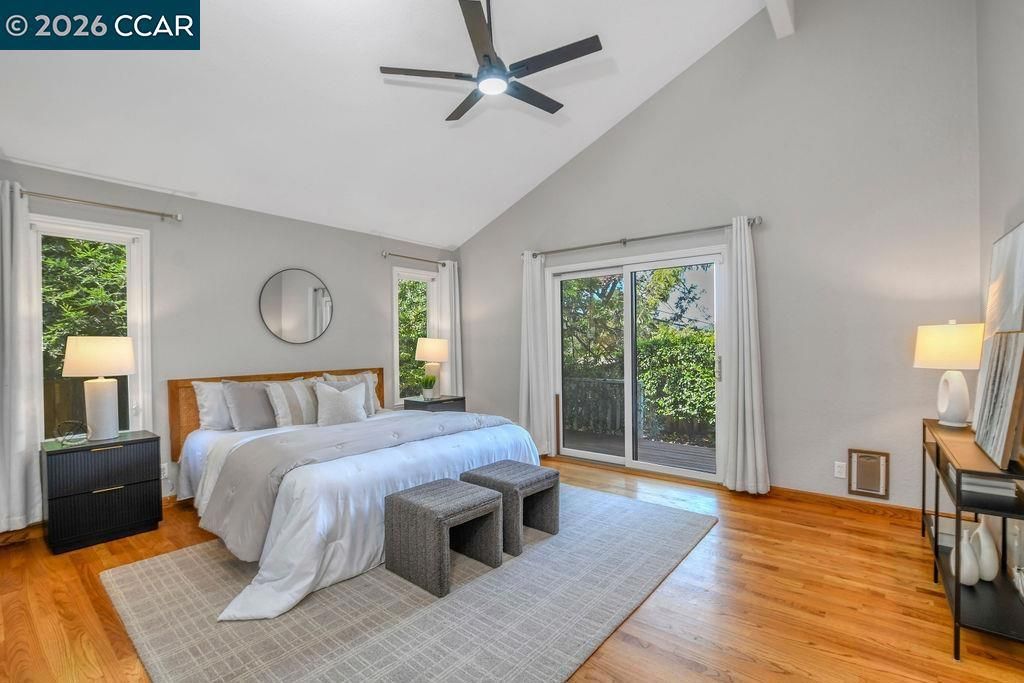 Image 20 of property listing at 403 Midway Place, Martinez, CA 94553