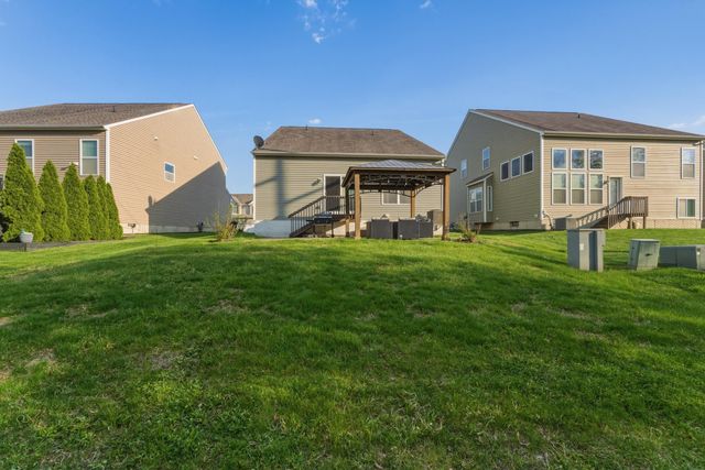 6330 Hoffman Trace Drive, Columbus, OH 43213