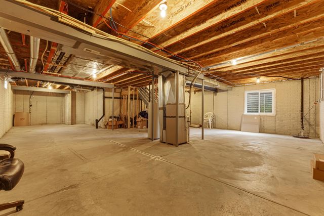 6330 Hoffman Trace Drive, Columbus, OH 43213