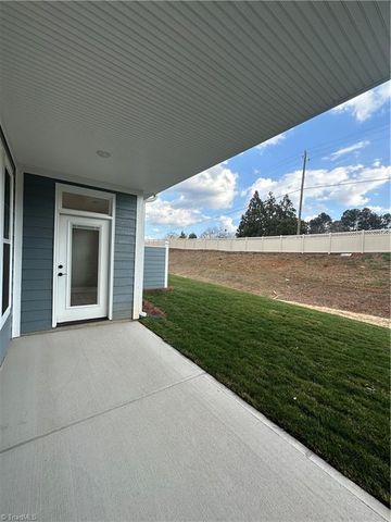 2430 Augusta Drive, Asheboro, NC 27205