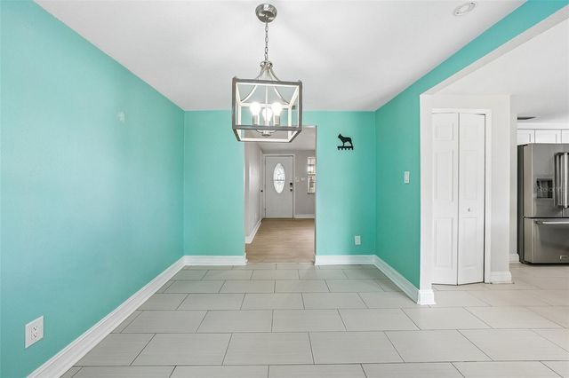 1603 FOX RUN DRIVE, Tarpon Springs, FL 34689