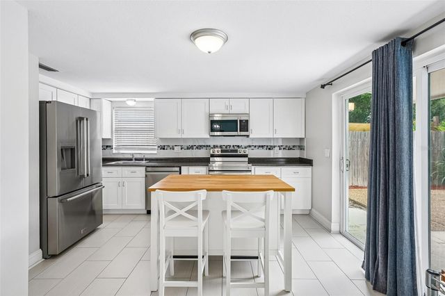 1603 FOX RUN DRIVE, Tarpon Springs, FL 34689