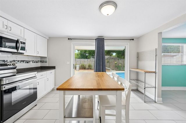 1603 FOX RUN DRIVE, Tarpon Springs, FL 34689