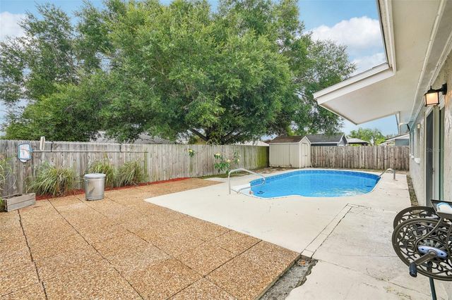 1603 FOX RUN DRIVE, Tarpon Springs, FL 34689