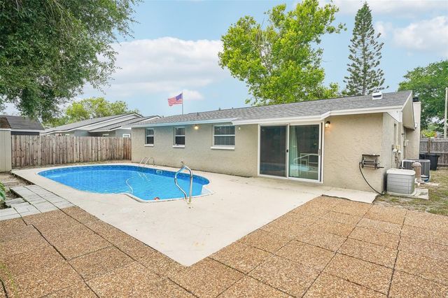 1603 FOX RUN DRIVE, Tarpon Springs, FL 34689