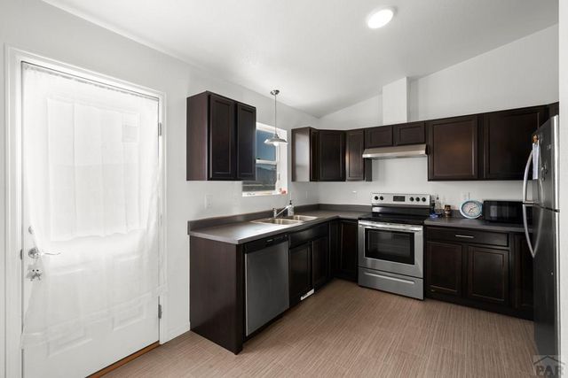 821 N Raynolds Ave, Canon City, CO 81212