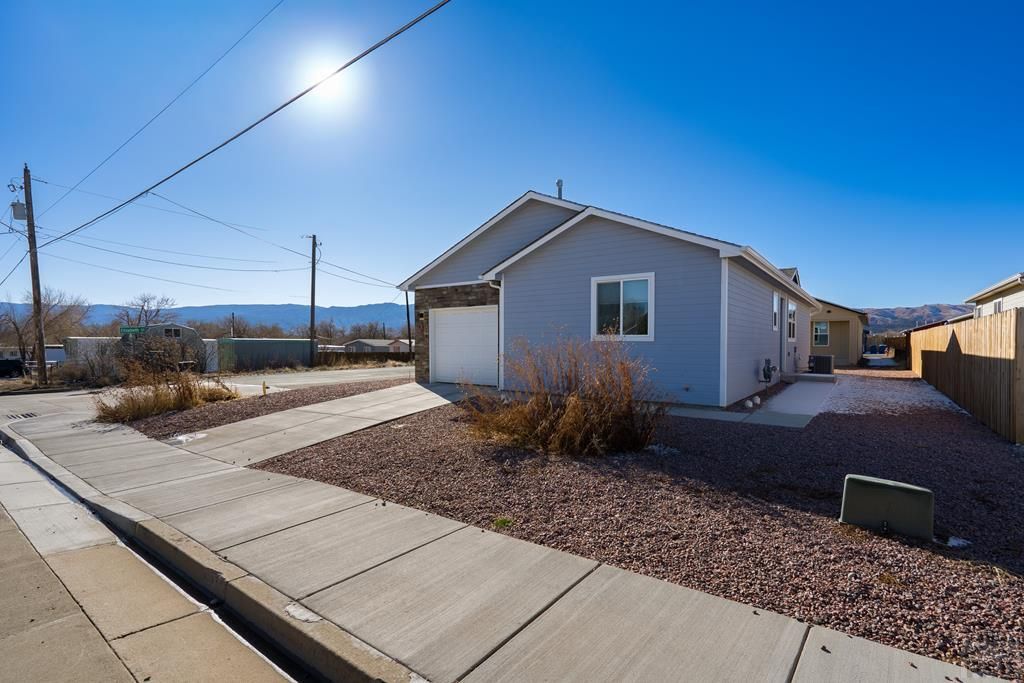 821 N Raynolds Ave, Canon City, CO 81212