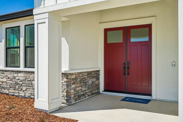 8963 Wickstrom Dr, Orangevale, CA 95662