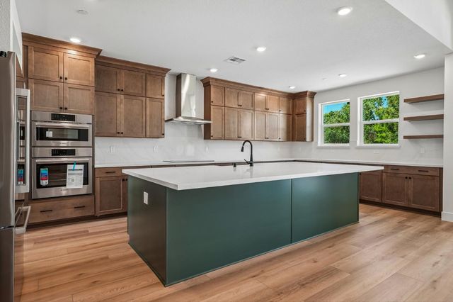 8963 Wickstrom Dr, Orangevale, CA 95662