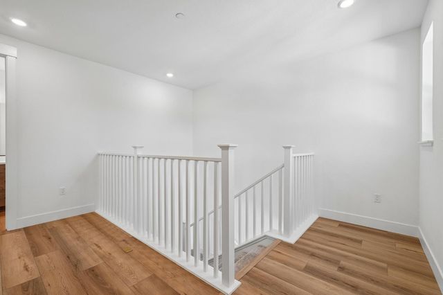 8963 Wickstrom Dr, Orangevale, CA 95662