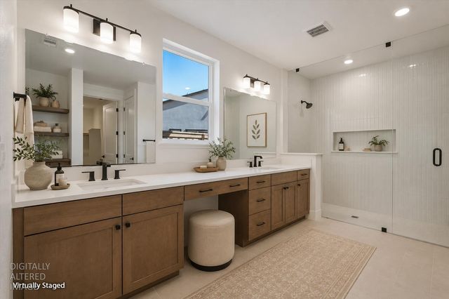 8963 Wickstrom Dr, Orangevale, CA 95662