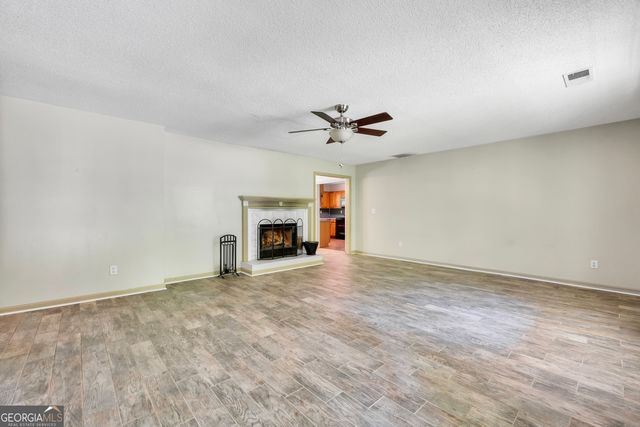 715 Concord Road, Shady Dale, GA 31085