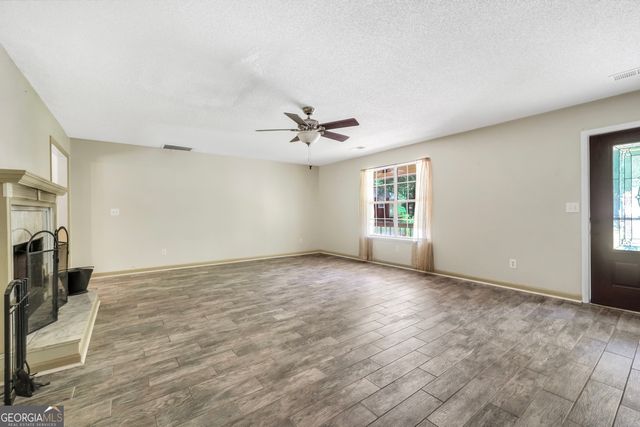 715 Concord Road, Shady Dale, GA 31085