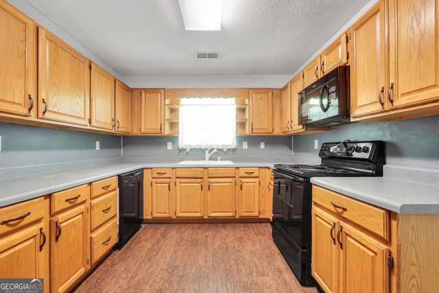 715 Concord Road, Shady Dale, GA 31085