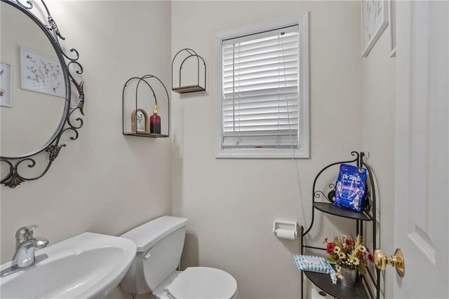 1301 12th Street, Lee's Summit, MO 64081