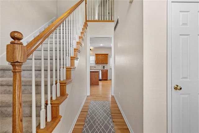 1301 12th Street, Lee's Summit, MO 64081
