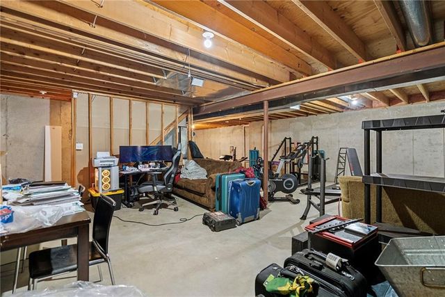 1301 12th Street, Lee's Summit, MO 64081