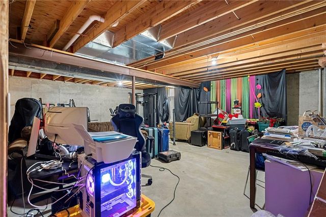 1301 12th Street, Lee's Summit, MO 64081