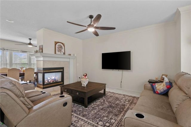 1301 12th Street, Lee's Summit, MO 64081