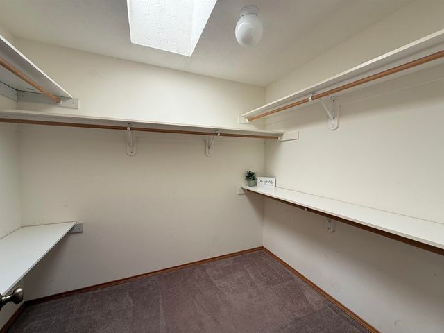 7321 W Kendick Ave, Nine Mile Falls, WA 99026