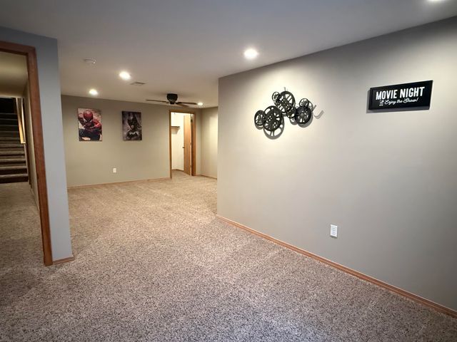 7321 W Kendick Ave, Nine Mile Falls, WA 99026