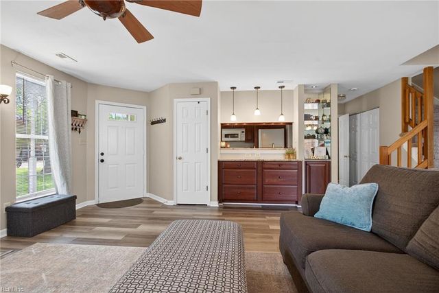 113 Grindstone TURN, Yorktown, VA 23693