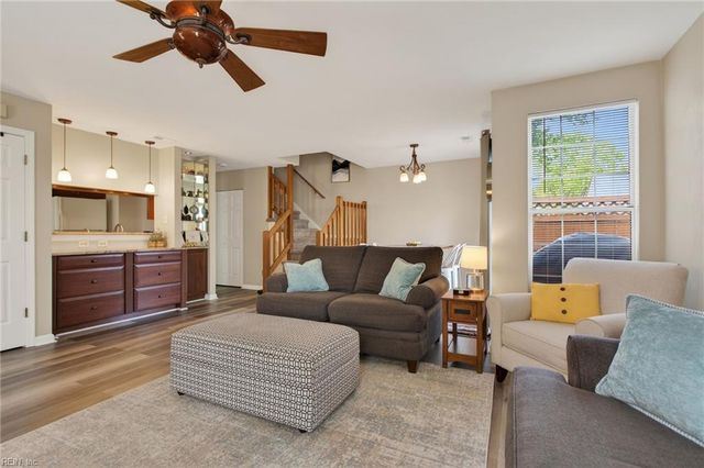 113 Grindstone TURN, Yorktown, VA 23693