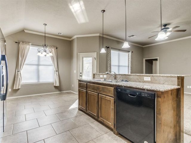 1808 NE 32nd Street, Moore, OK 73160