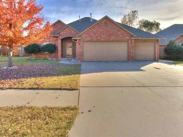 1808 NE 32nd Street, Moore, OK 73160