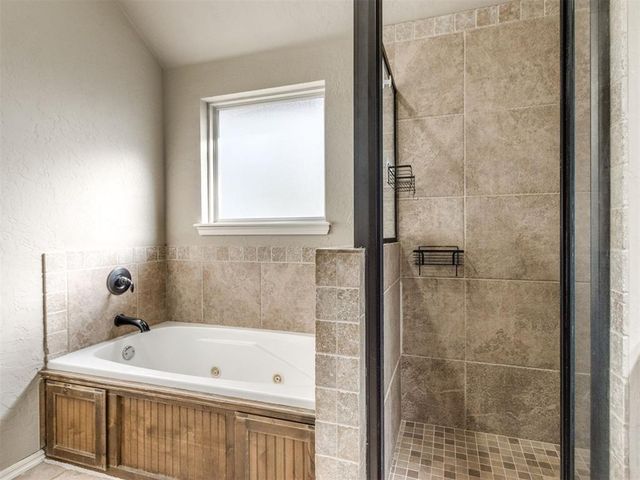 1808 NE 32nd Street, Moore, OK 73160