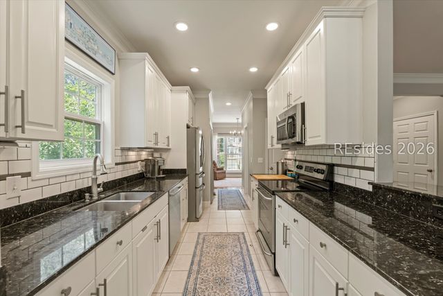 26 Peregrine Dr, Hilton Head Island, SC 29926