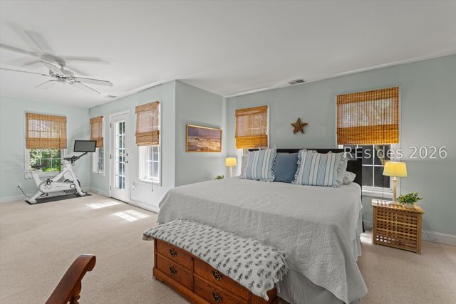 26 Peregrine Dr, Hilton Head Island, SC 29926