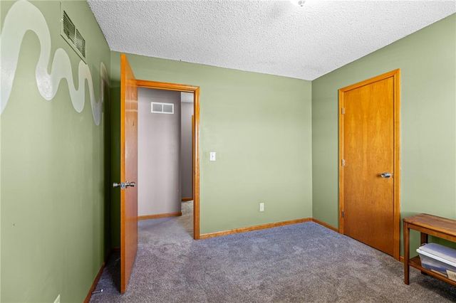 20921 W 52nd Terrace, Shawnee, KS 66218