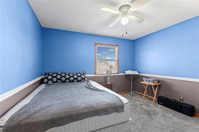 20921 W 52nd Terrace, Shawnee, KS 66218