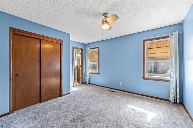 20921 W 52nd Terrace, Shawnee, KS 66218