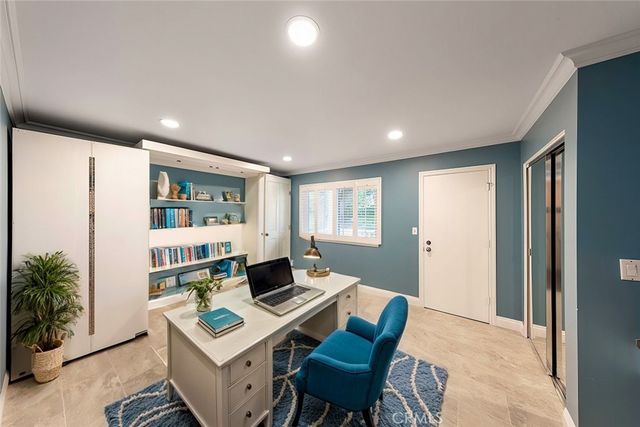 17850 Winterberry Street, Fountain Valley, CA 92708