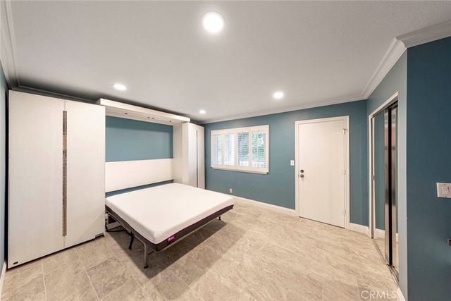 17850 Winterberry Street, Fountain Valley, CA 92708