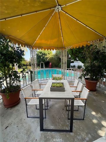 17850 Winterberry Street, Fountain Valley, CA 92708