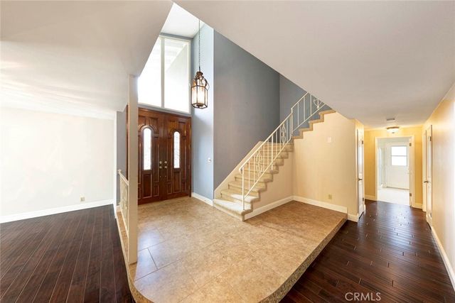 17850 Winterberry Street, Fountain Valley, CA 92708