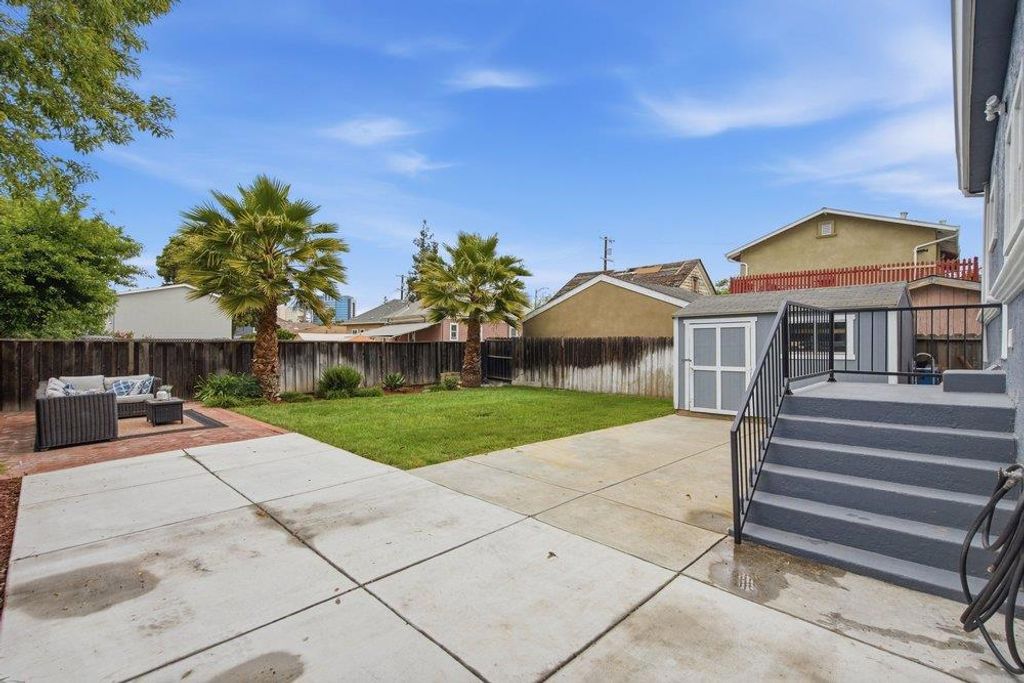 Image 17 of property listing at 421 W Virginia Street, San Jose, CA 95125